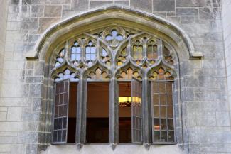 Open windows, gothic style